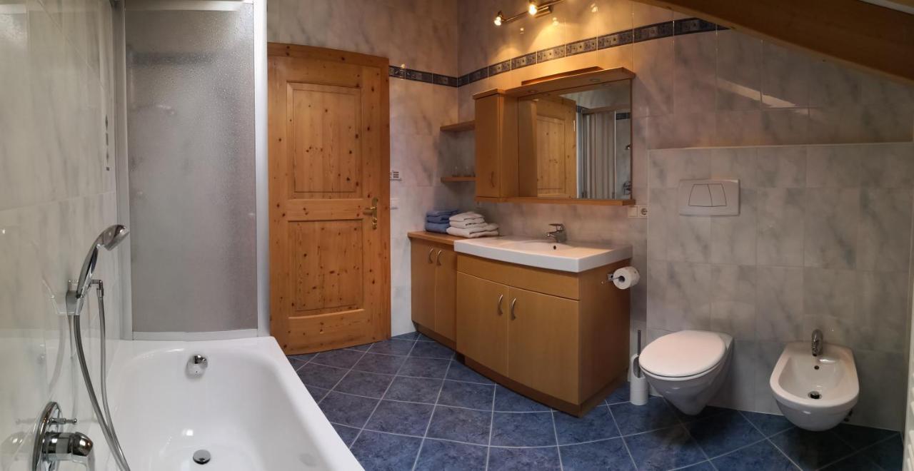 Weingut Eberlehof Appartement Bozen Buitenkant foto